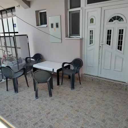 Apartment Anastasija Surčin