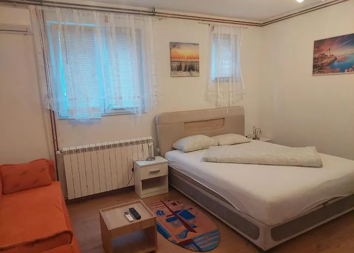 아파트 Anastasija *